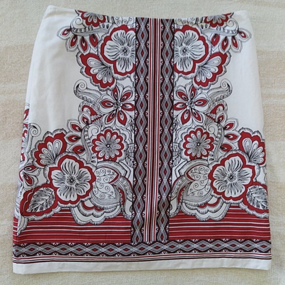 Ann Taylor LOFT Floral Petite Lined Skirt Size 4P